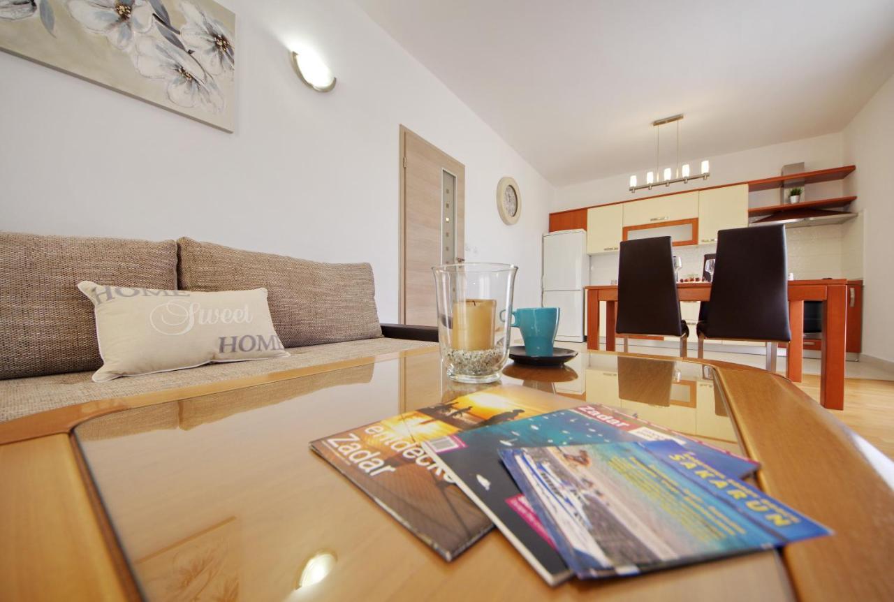 Apartmani Emili Sukošan Kültér fotó